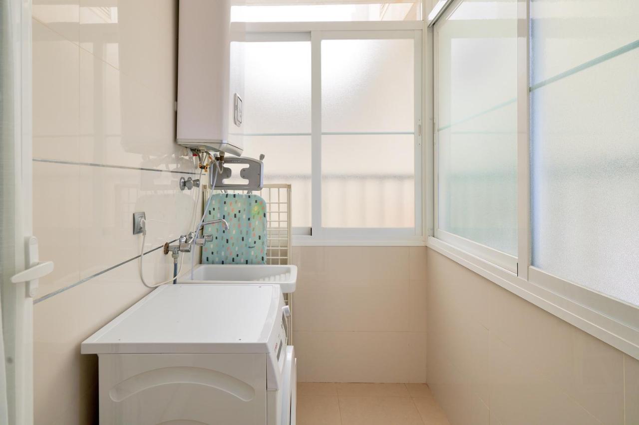 Poseidon Malaga Apartamento De Lujo Exteriör bild